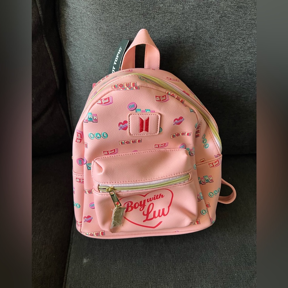 Bts boy with luv backpack